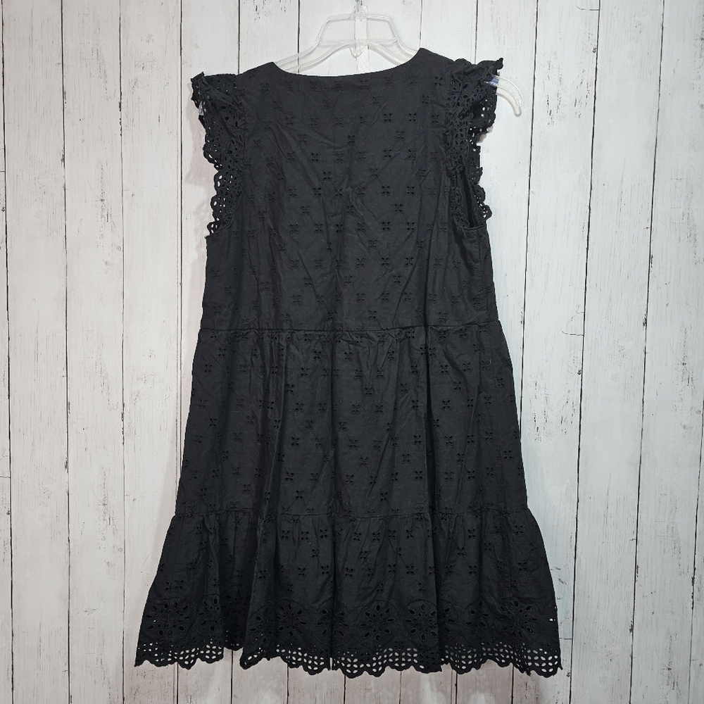 Ann Taylor LOFT Women's Black Eyelet V-neck Sleeveless Short Mini Dress Size 12. - Picture 7 of 7